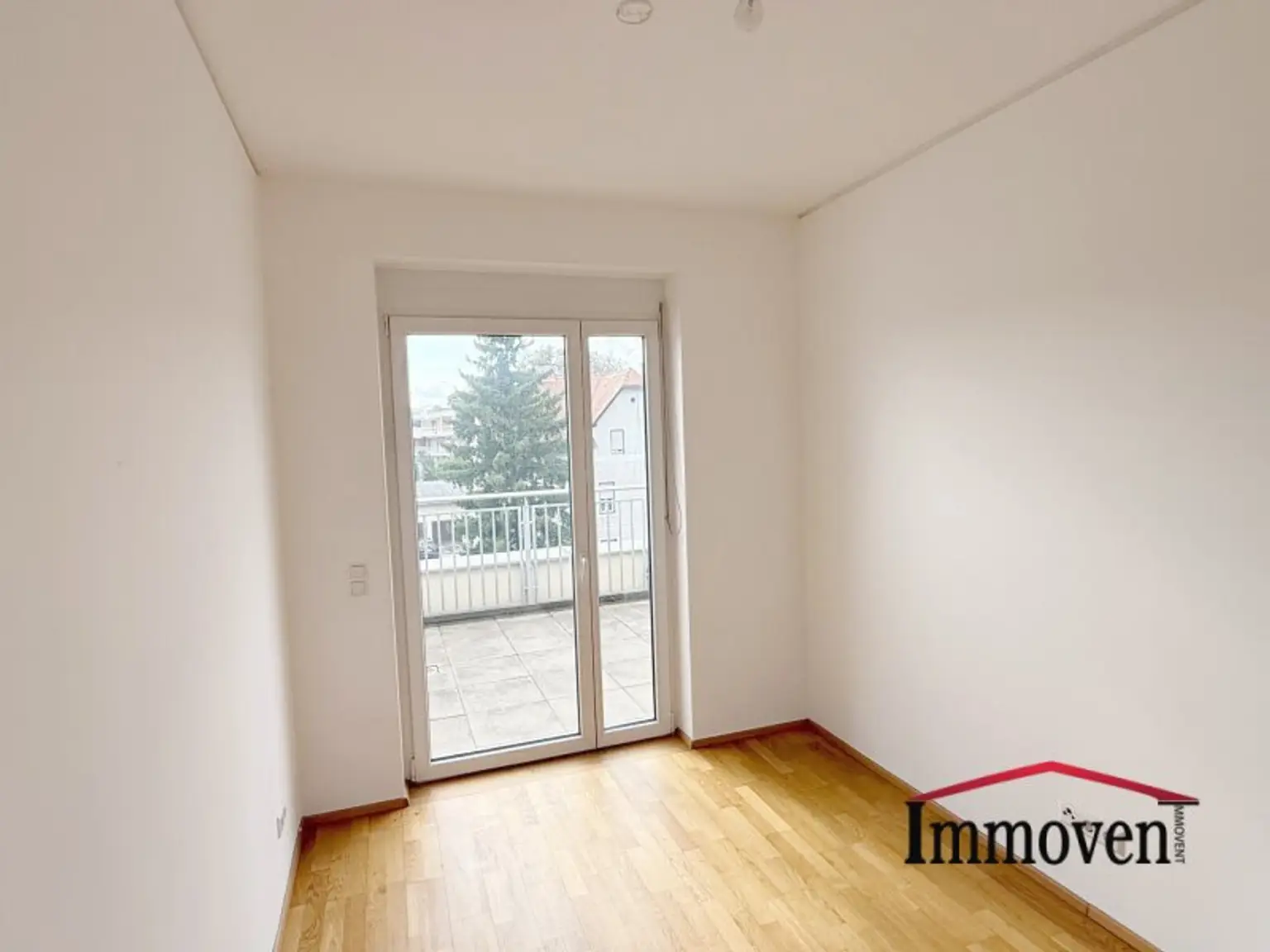 Nette 2-Zimmerwohnung mit Terrasse!
