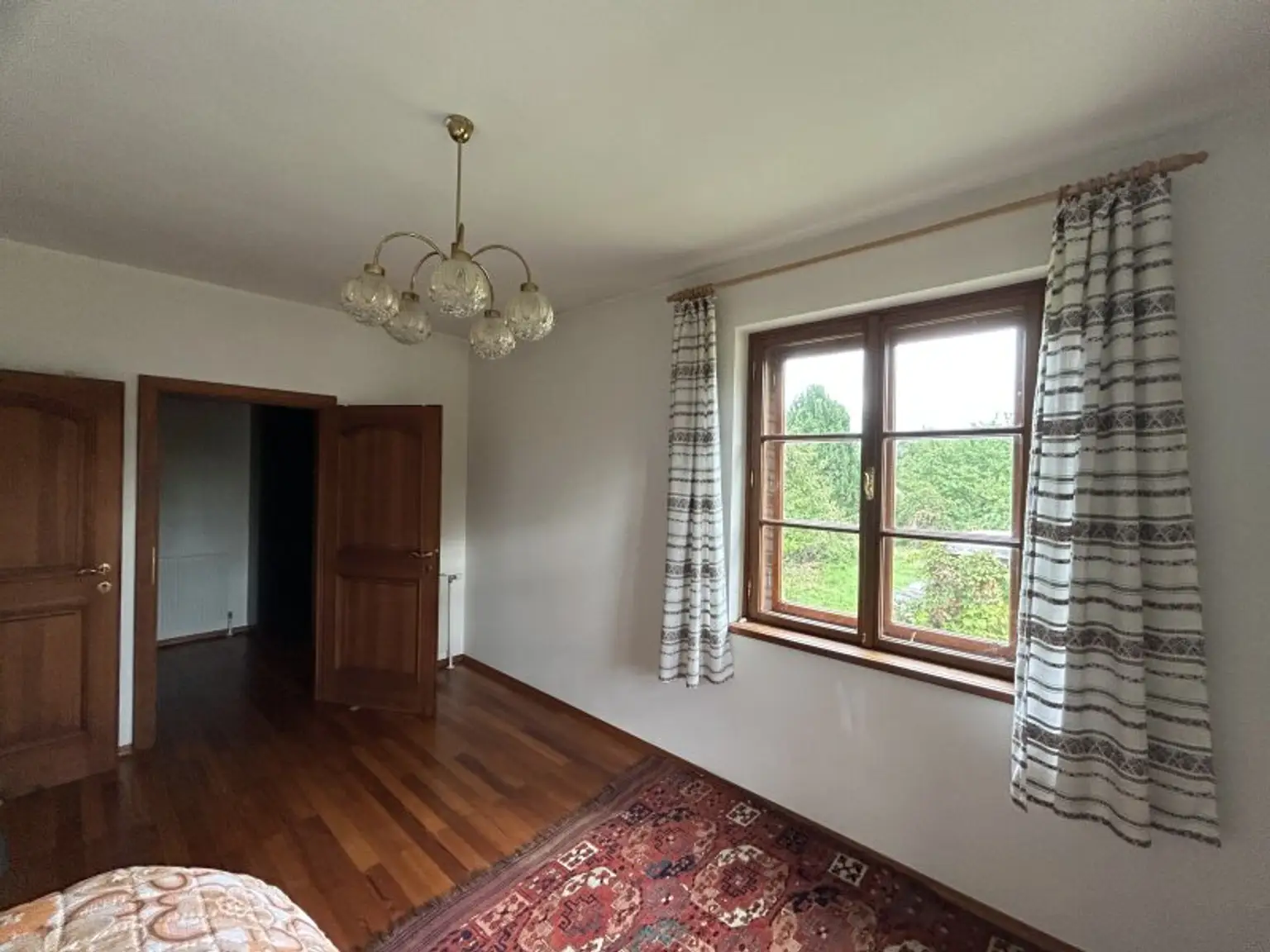++ Charmantes Mehrfamilienhaus mit großem Garten in Kleinmutschen ++