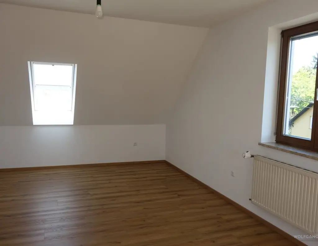 Gemütliche 1-Zimmer-Wohnung (neue IKEA-Küche, neuer Parkett) in Graz - Jetzt mieten für 542,35 €!