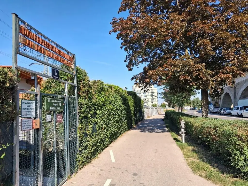 " Luxushaus auf Eigengrund mit Pool - KGV Ruthnergasse"