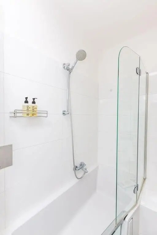 Moderne möblierte 1-Zimmerwohnung im Herzen von Wien - klein aber fein! Miete - All Inclusive!