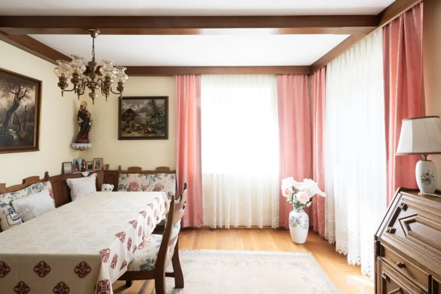 Esszimmer mit Eckbank