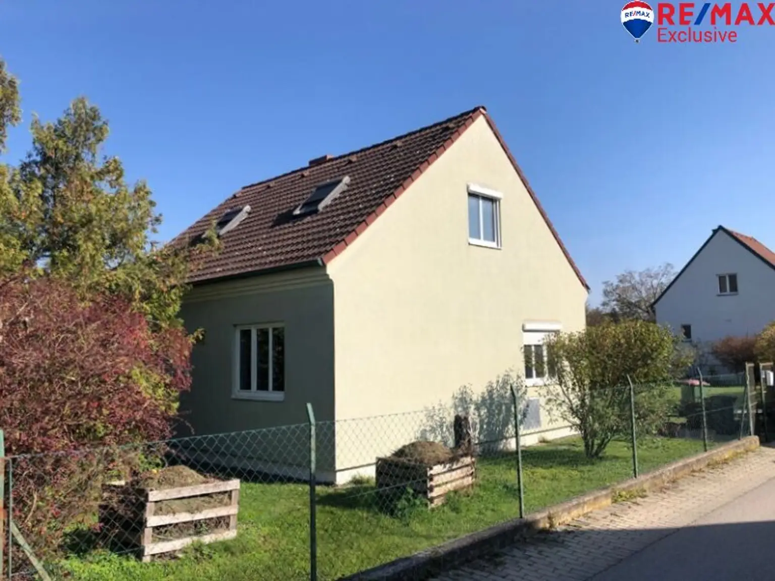 Wohnen im Grünen – Einfamilienhaus mit 653 m² Grund in Bad Fischau-Brunn zu kaufen!