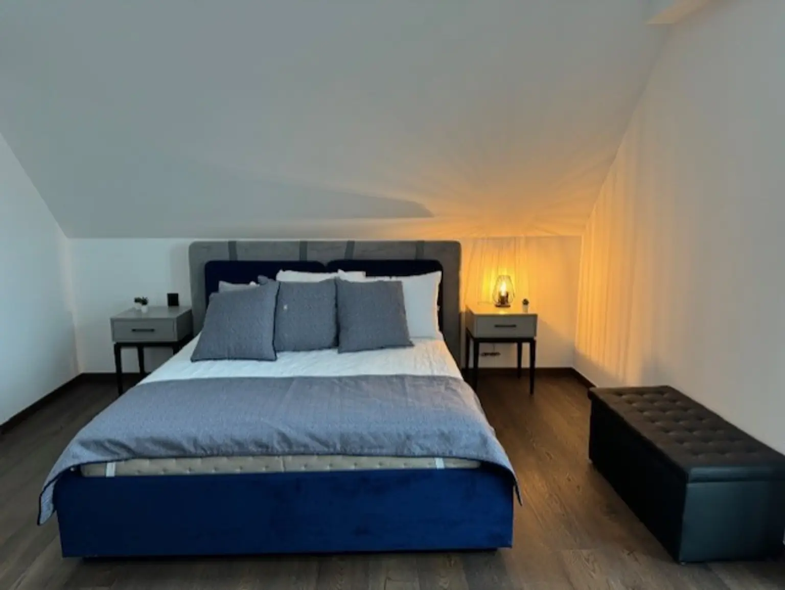 Schlafzimmer 2