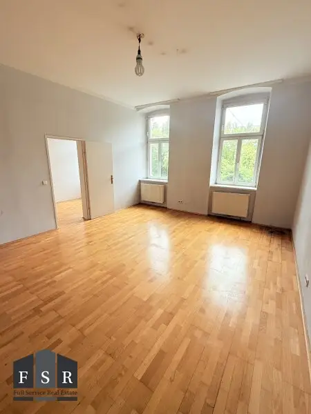 Helle 2,5 Zimmer Wohnung nahe Yppenplatz & Brunnenarkt - SANIERUNGSBEDÜRFTIG