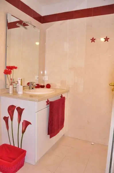 Apartment-Los-Balandros-Bathroom-Palm-Mar-Tenerife