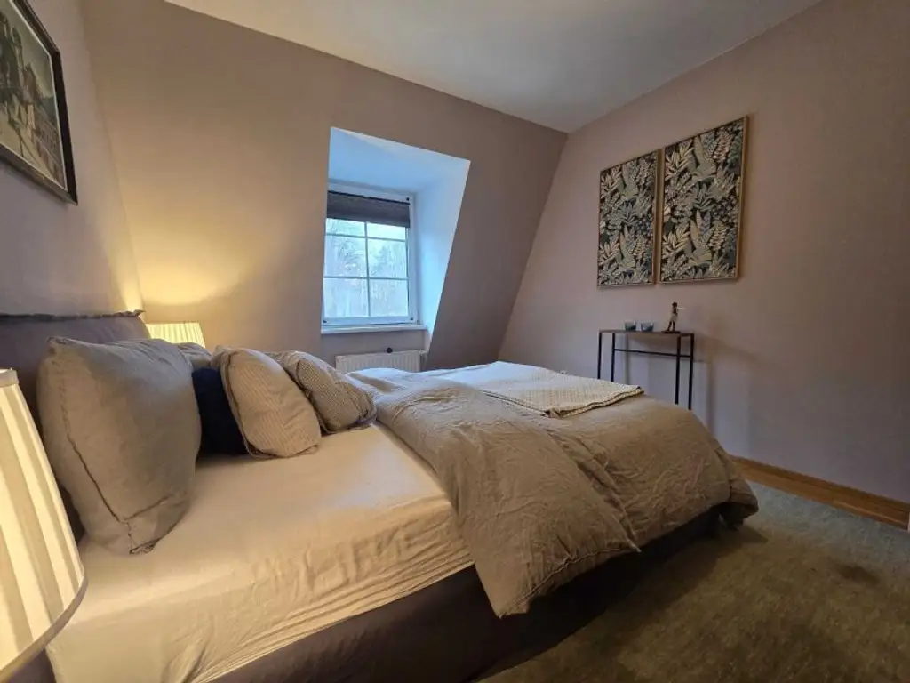 Charmantes Reihenhaus in Laab im Walde – 7 Zimmer, Garten und Garage! Ab € 1.311,--Kreditrate/Monate!!!!