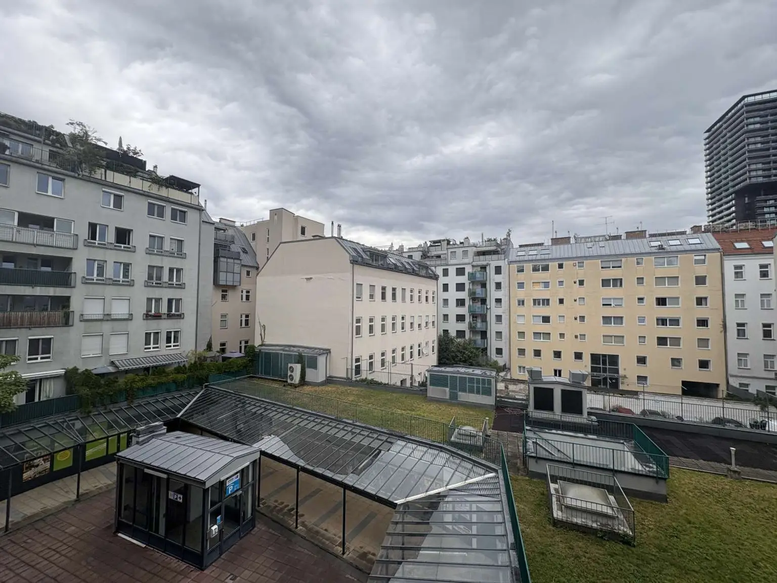 Geförderte 4-Zimmer-Wohnung mit Loggia - 
FINANZIERUNGSBEITRAG