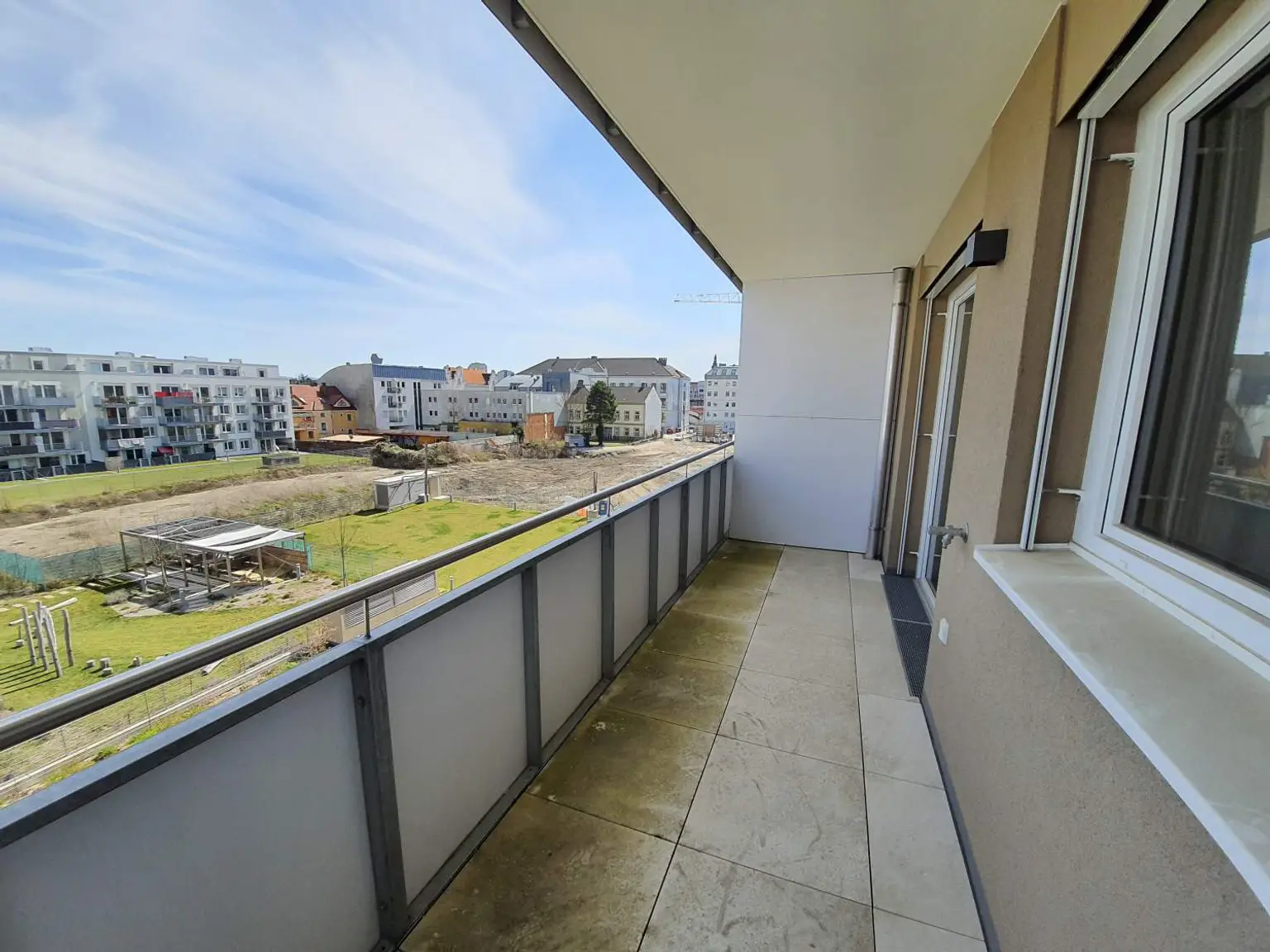 Loggia I