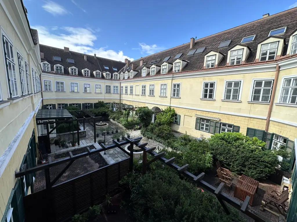 4 ZIM.WHG MIT BLICK IN RUHIGEN INNENHOF/LIFT/TIEFGARAGE