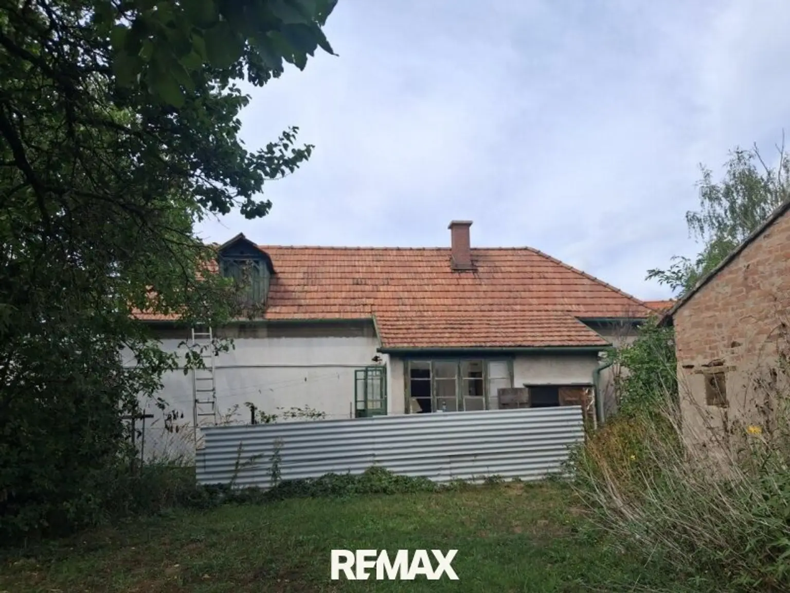 5 Haus Bauland 7053 Hornstein