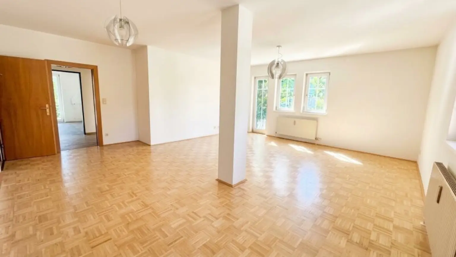 Wohnzimmer 1. Etage - Wohnung - Seeboden - kaufen