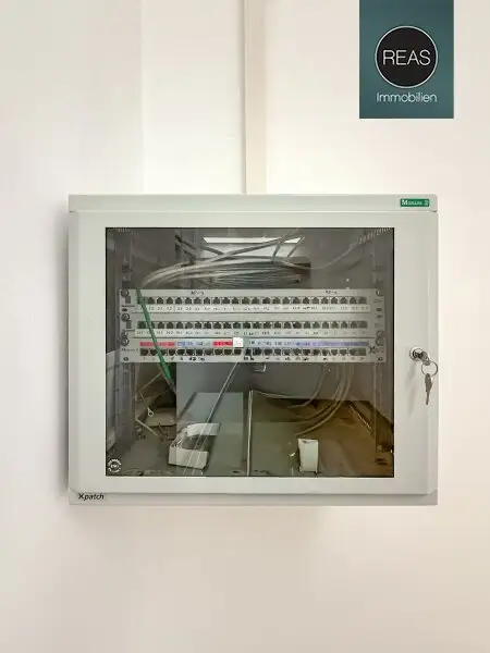 Klimatisiertes Büro bei neuer U5 Station! Repräsentatives Haus in bester Innenstadtlage bei der Votivkirche!