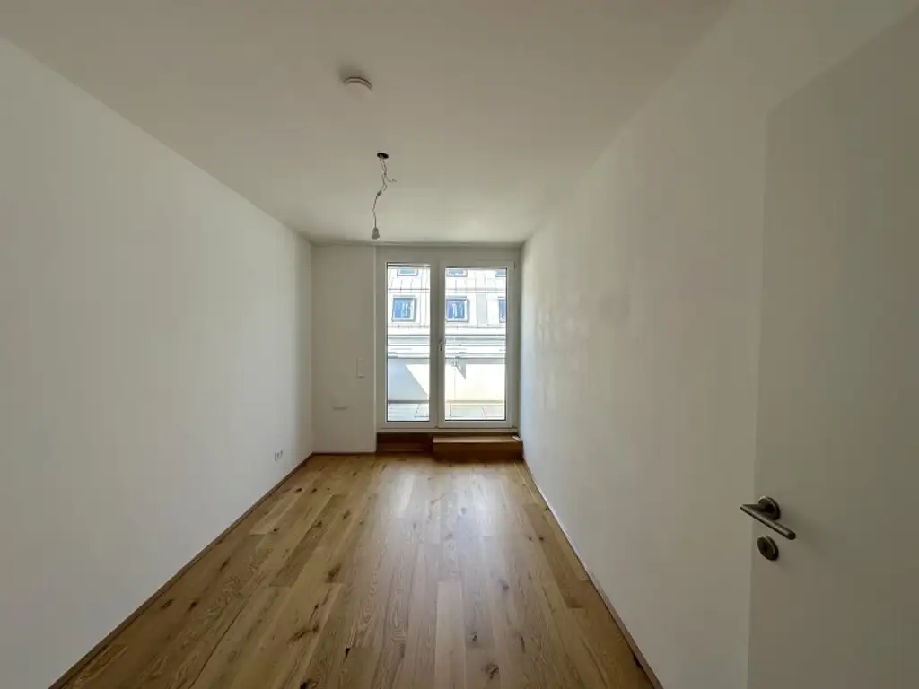 Hier werden Träume war! Exklusive 4-Zimmer Maisonette-Wohnung mit ca. 113 m2 sowie eigener Dachterrasse in ruhiger Lage