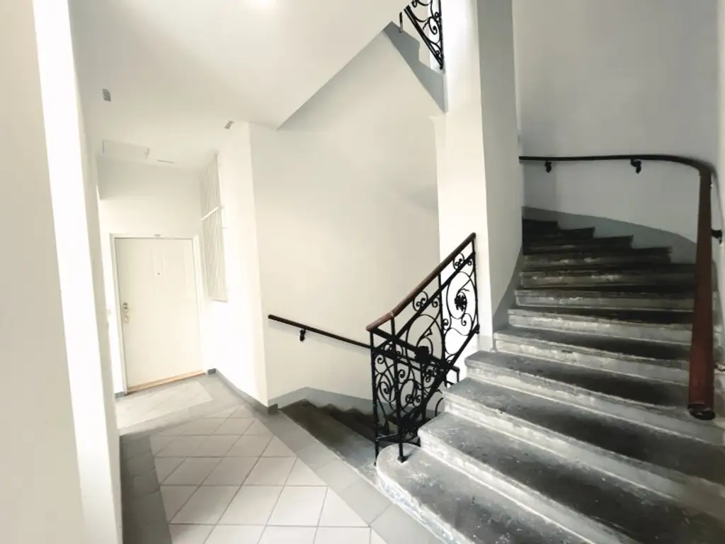 Helle 2-Zimmer-Altbauwohnung mit klassischem Flair im 16. Bezirk