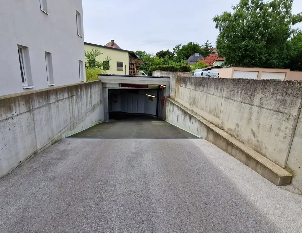 #PARKPLATZ #MIETEN #KLAGENFURT #ROSENEUM #HANS-SACHS-STRAßE 32