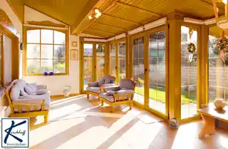 Terrasse mit Glasschiebeelementen