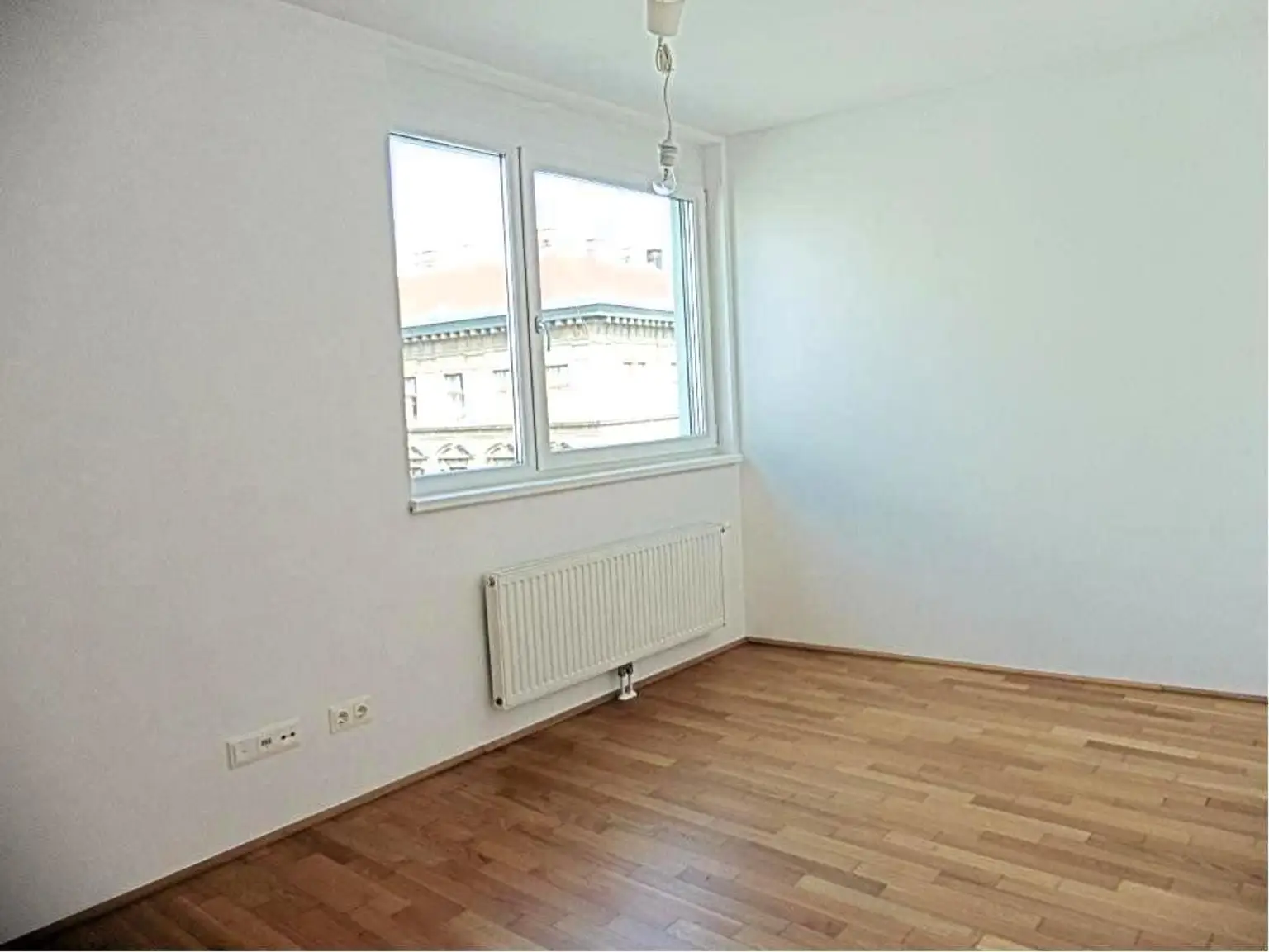 TRAUMLAGE bei der NEUBAUGASSE - Moderne Neubauwohnung mit West-Balkon