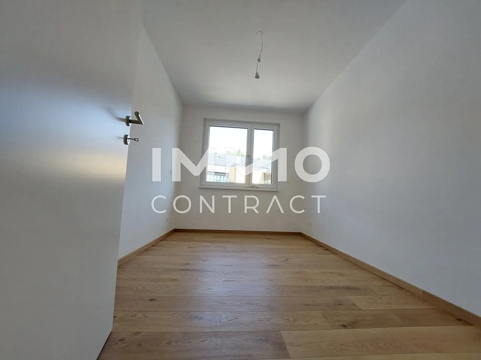 Provisionsfrei! Familienzuhause mit 4 Zimmern + 2 Bädern + Balkon