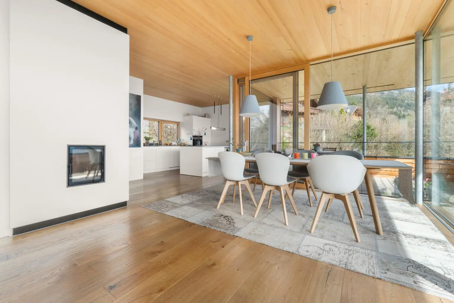 Wohnbereich mit Kamin