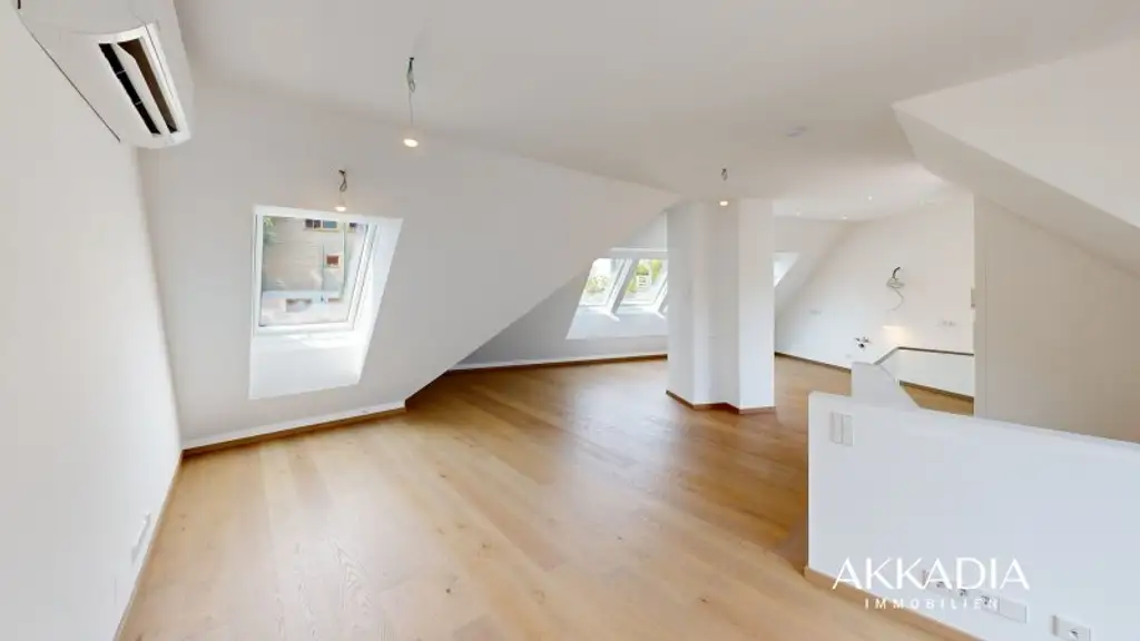 ZUR SCHÖNEN AGNES – Exklusive 5-Zimmer-Dachgeschoss-Maisonette mit 3 Terrassen im grünen Sievering – PROVISIONSFREI