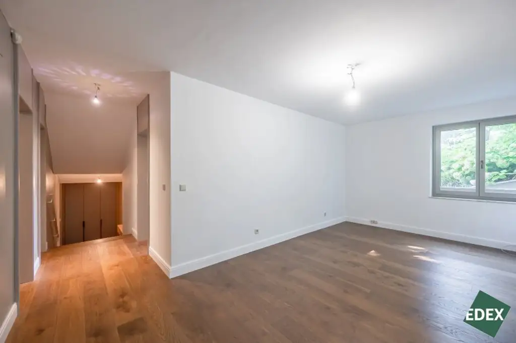Ankommen, Aufatmen, Genießen - Villa mit Garten, Pool und Dachterrasse an den Weinbergen am Mauerer Berg