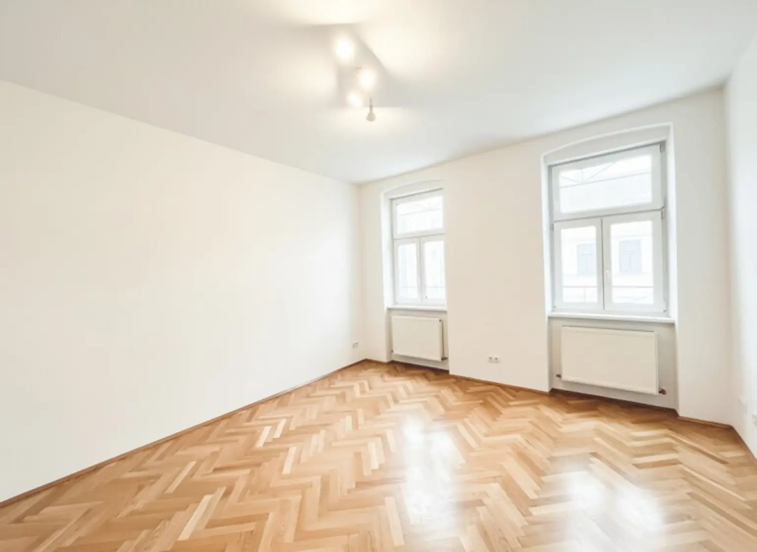 Seltene Gelegenheit! Sonniges 3-Zimmer Altbaujuwel im 16. Bezirk!