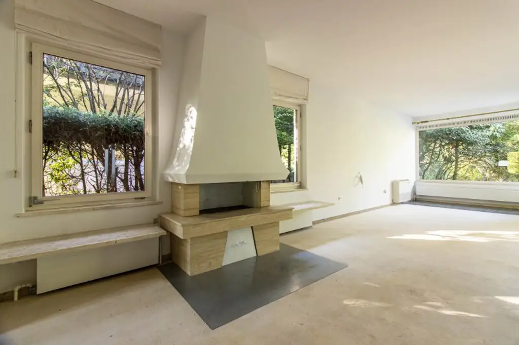 Familienheim mit Privatsphäre - Elegantes Wohnen in Harmonie mit der Natur