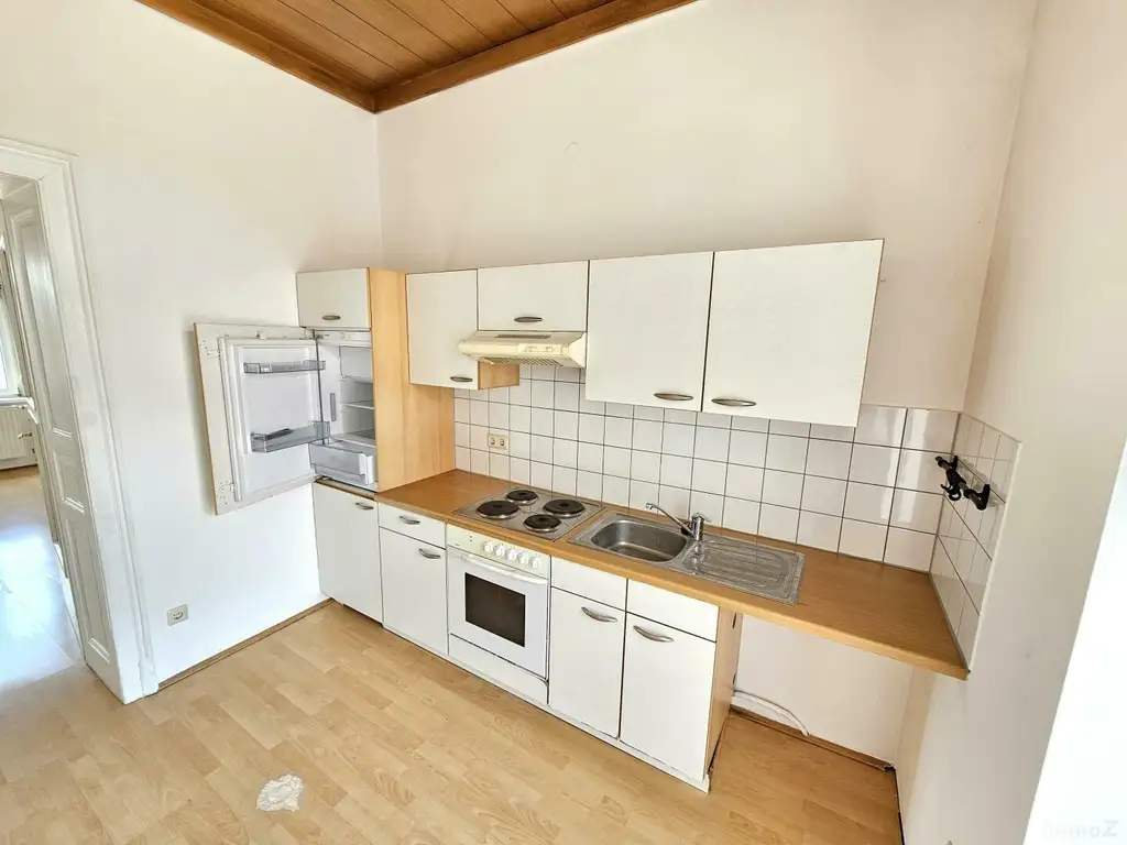 2 Zimmer nähe XXX-Lutz - Eigentum, ab sofort beziehbar - H11/13  ++Videorundgang++