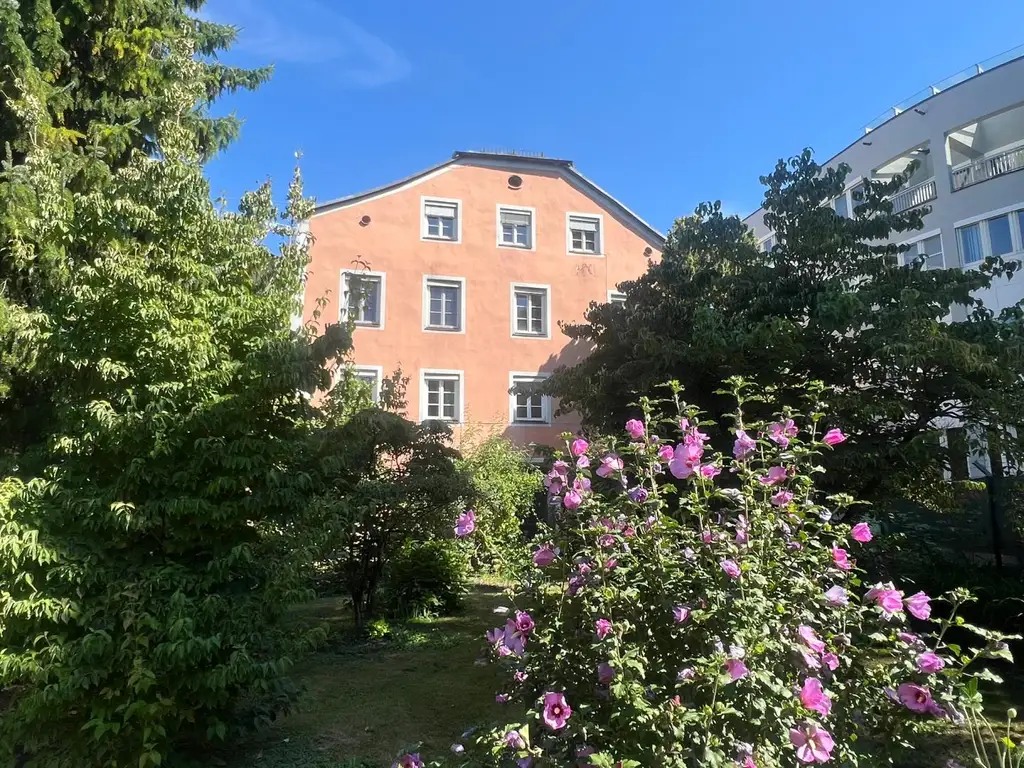 NEU: Stadthaus in Zentrumslage