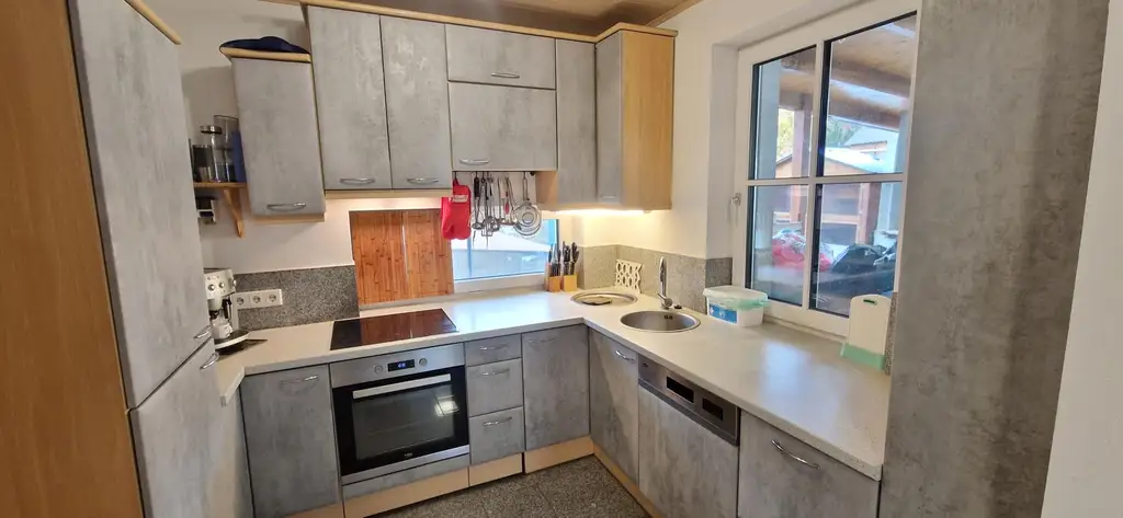 OPEN HOUSE! Nettes Wohnhaus mit viel Platz