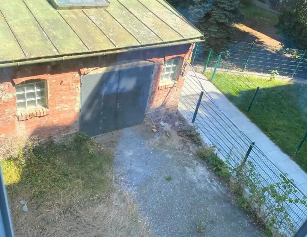 Bestandsfreies Zinshaus mit Ausbaupotenzial / BAUGENEHMIGT 2025