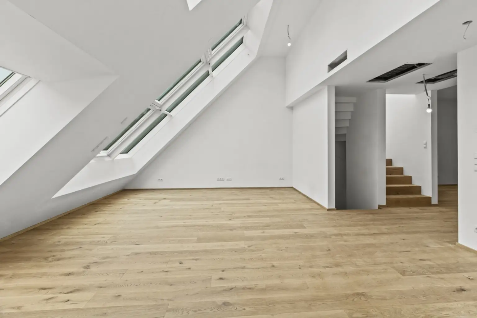 Img_0856-min | ++ EINZIGARTIGES WOHNEN ++ Dachgeschoss auf 3 EBENEN mit LUXUS & TERRASSEN | Prima Service Immobilien