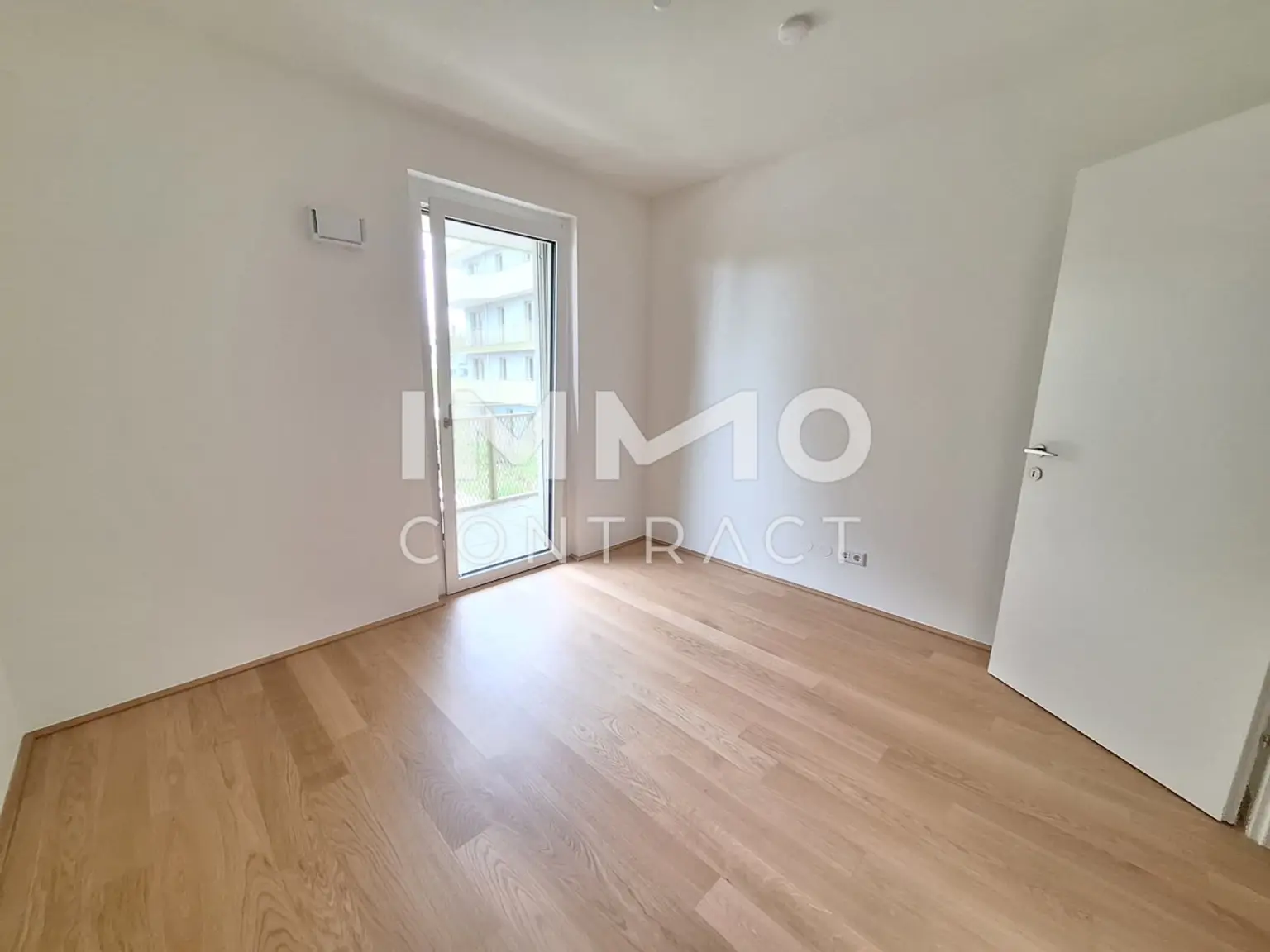 Ruhelage im Grünen; 3 Zimmerwohnung mit Balkon