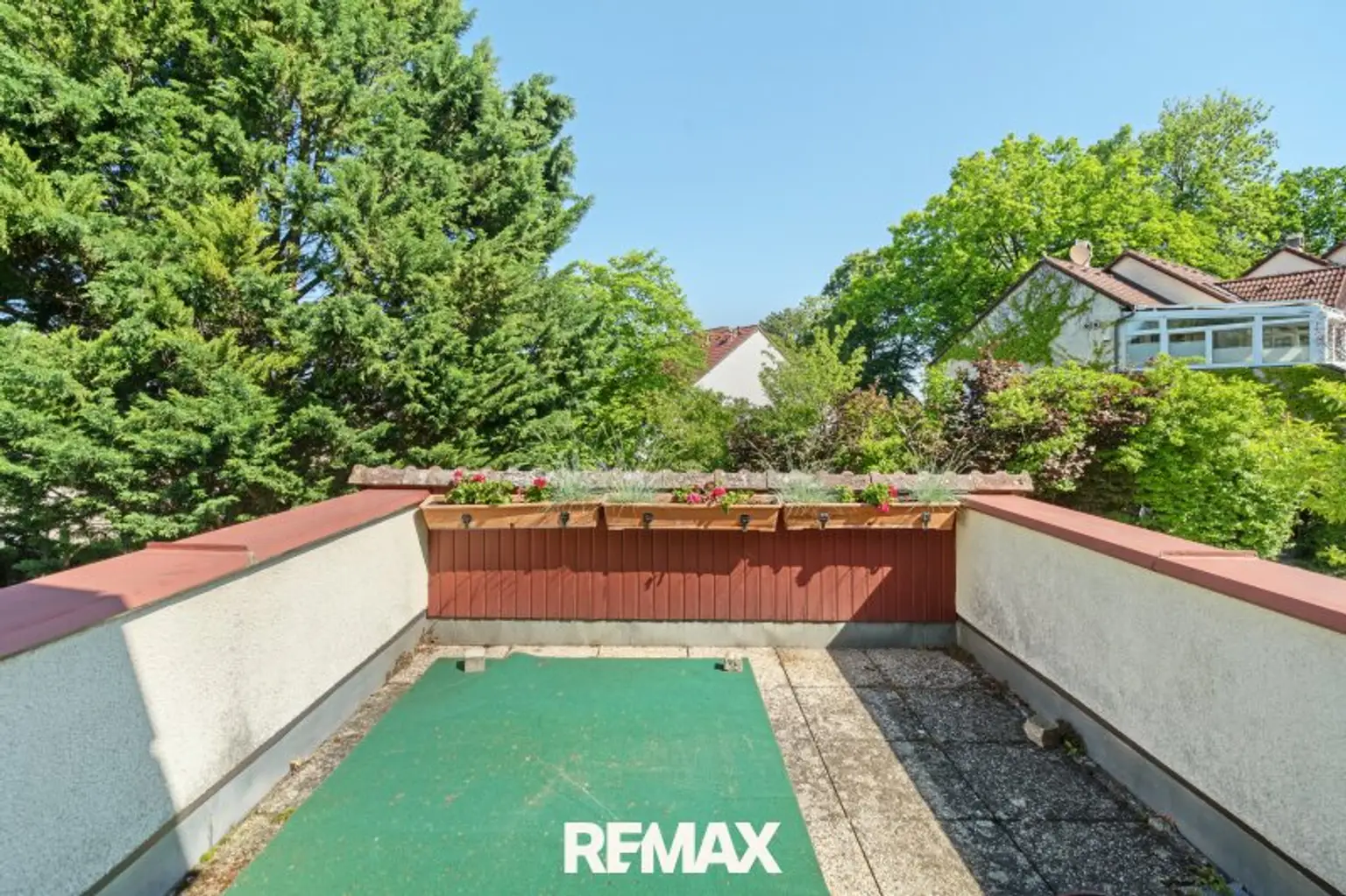 Reiheneckhaus in Bisamberg : 4 Zimmer, 1160m2 Garten.....Ihre Geldanlage!