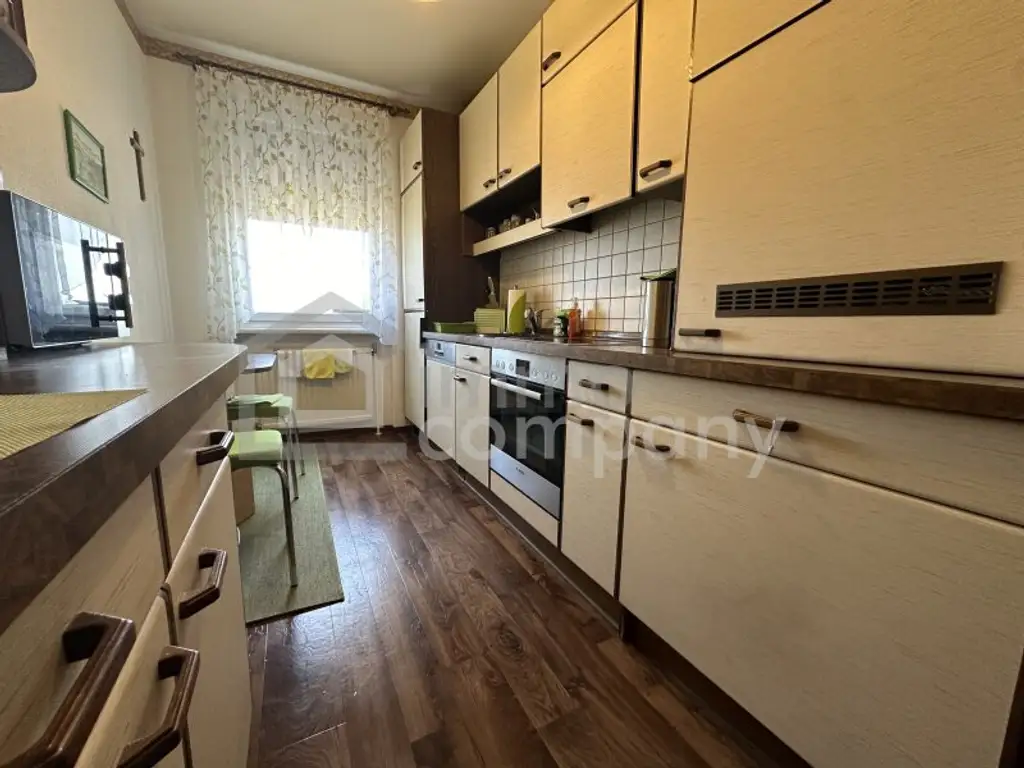 PREISSENKUNG!!! - GEPFLEGTE 3-ZIMMER-WOHNUNG IN GÄNSERNDORF