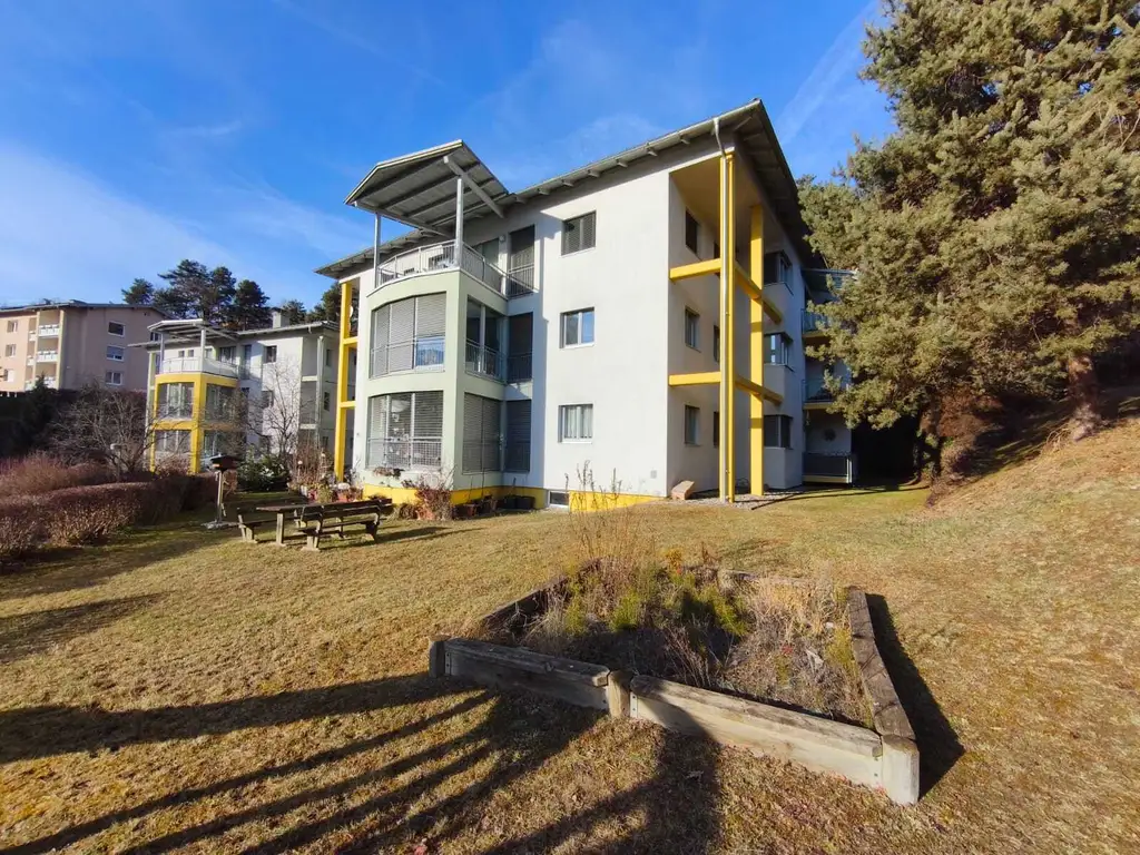 Attraktive 3-Zimmer-Wohnung in Seeboden am Millstättersee – zentrale Lage & überdachter Balkon