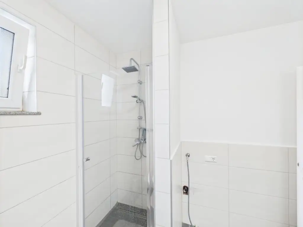 Versammlunghalle / Kirche und Verwaltungsgebäude- ab 4.523€ Kreditrate/ Monat