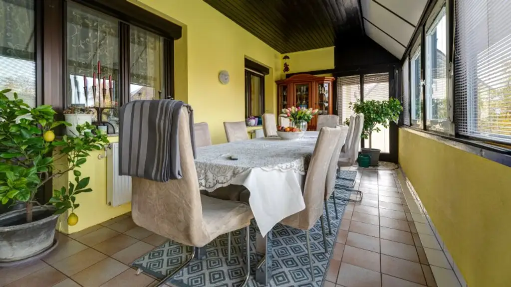 Modernisiertes Einfamilienhaus in Bockfließ – 5 Zimmer, Terrasse, Garage, Ihr neues Zuhause!