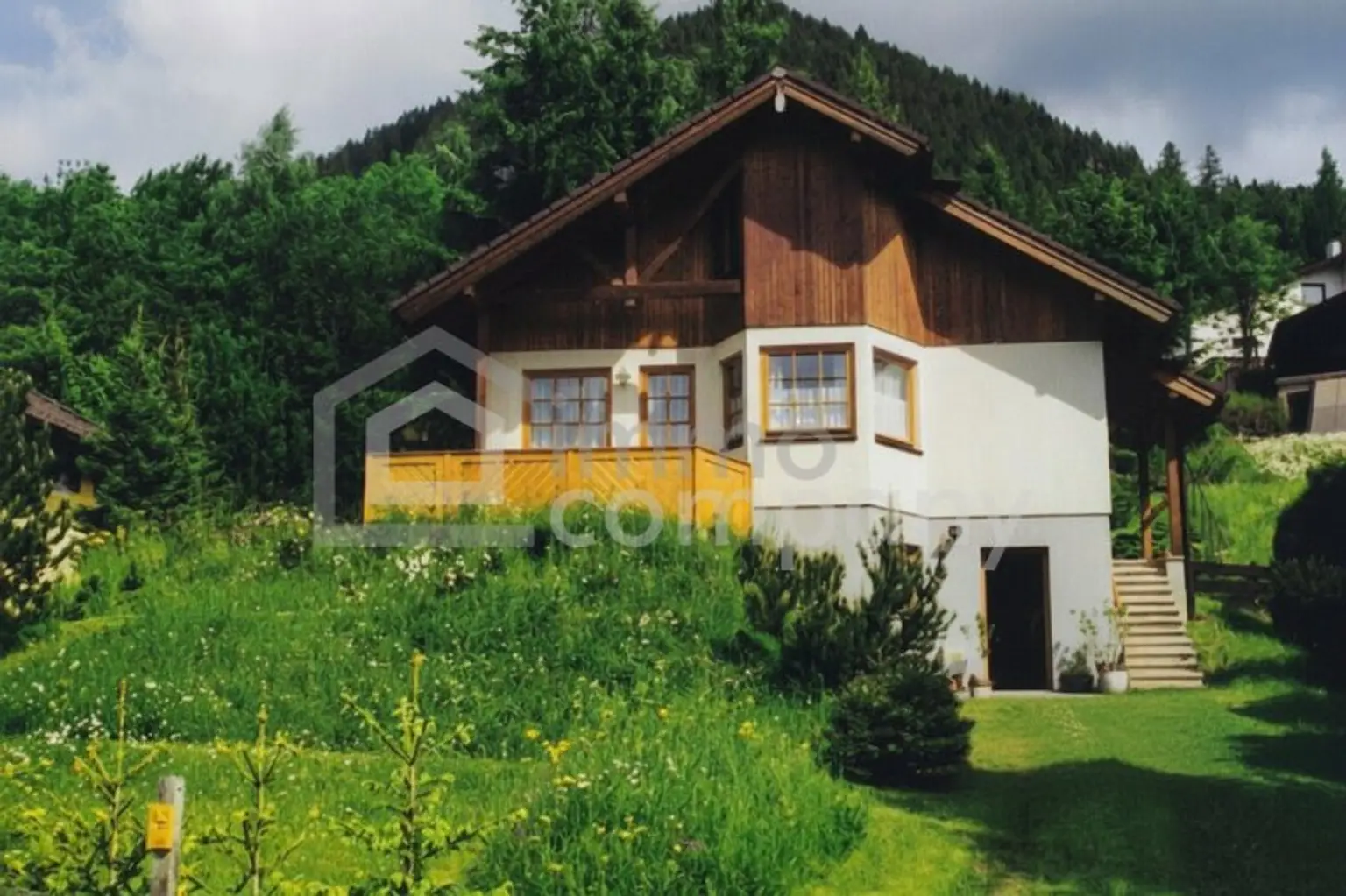 Moderne Wohnoase in idyllischer Lage: Einfamilienhaus in Steinhaus am Semmering