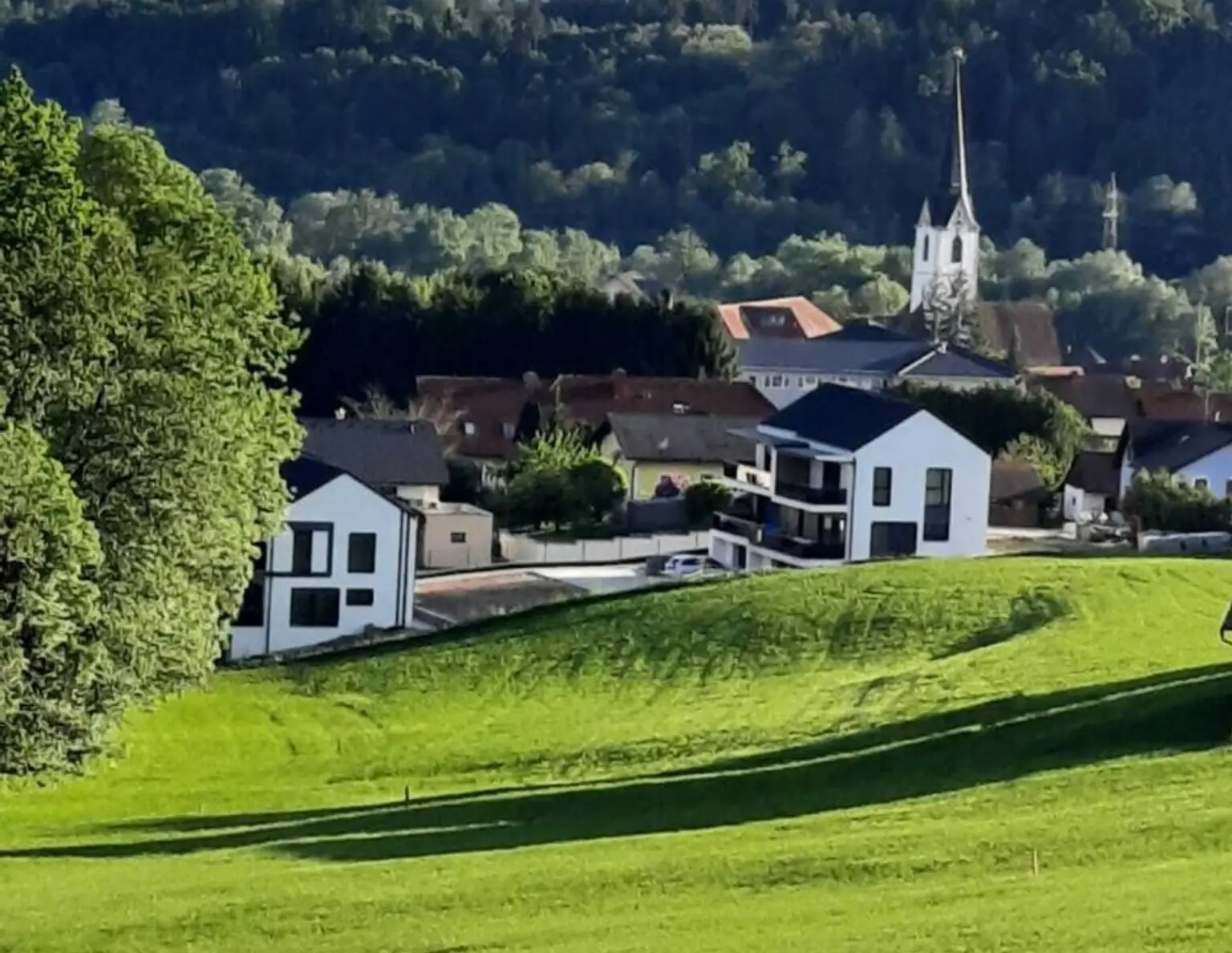 HITZENDORF BEI GRAZ! TRAUMHAFTES BAUGRUNDSTÜCK IN TOPLAGE!