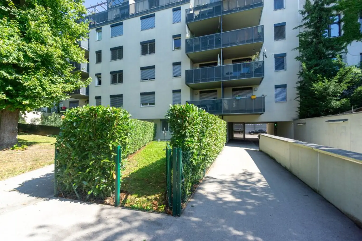 Entzückende 2-Zimmer-Wohnung mit 70 m² Garten in bester Penzinger Lage
