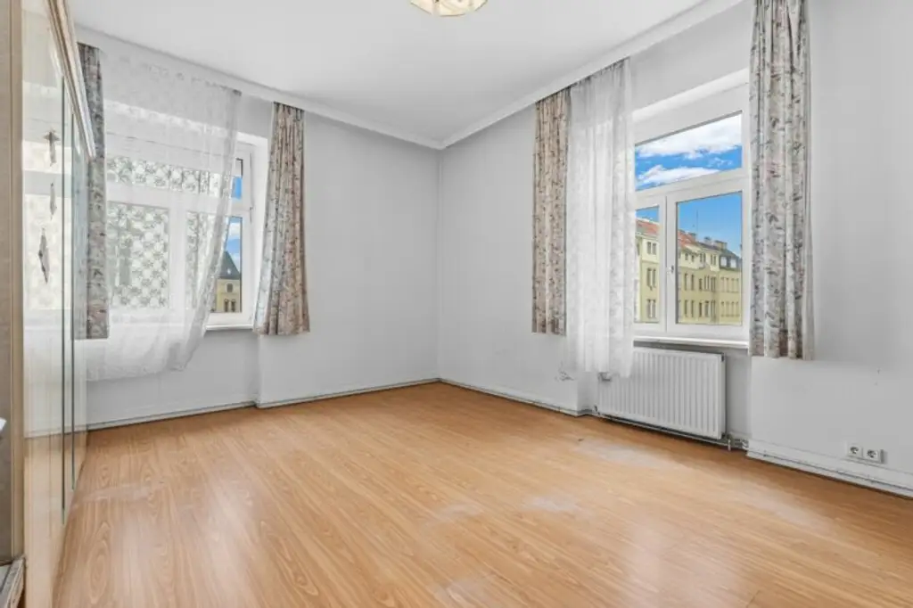 4-Zimmer-Altbaujuwel im Fasanviertel