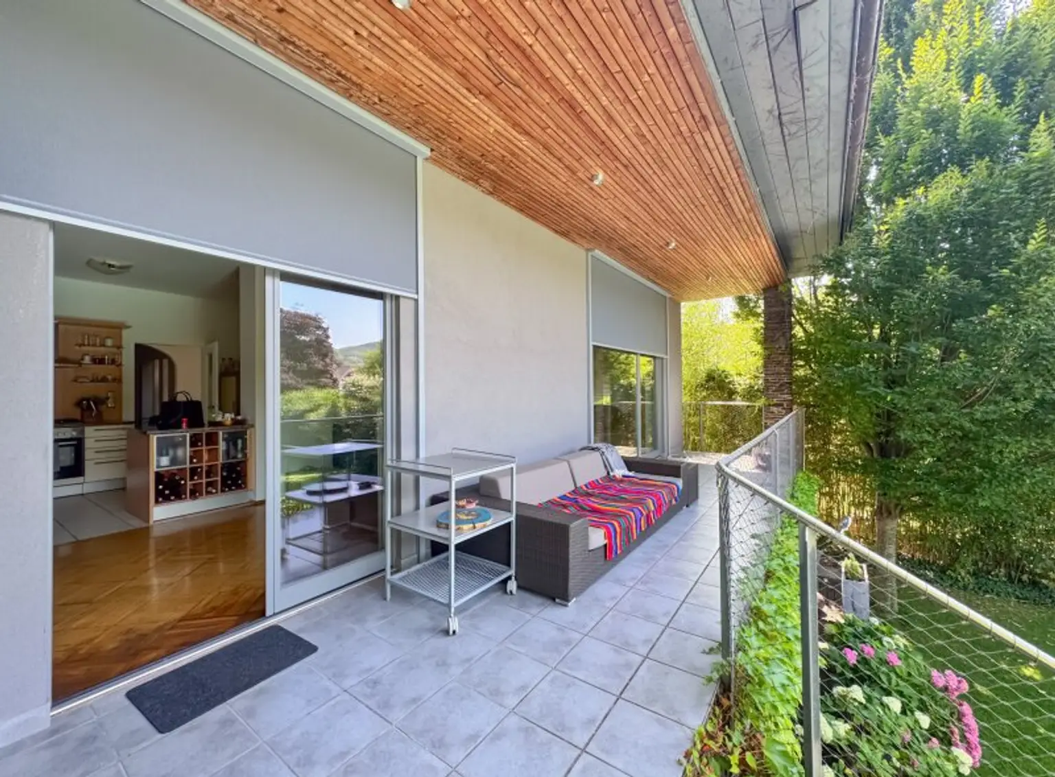 Einfamilienhaus mit Pool, Sauna & Wohnkeller auf Eigengrund in Toplage von Baden bei Wien