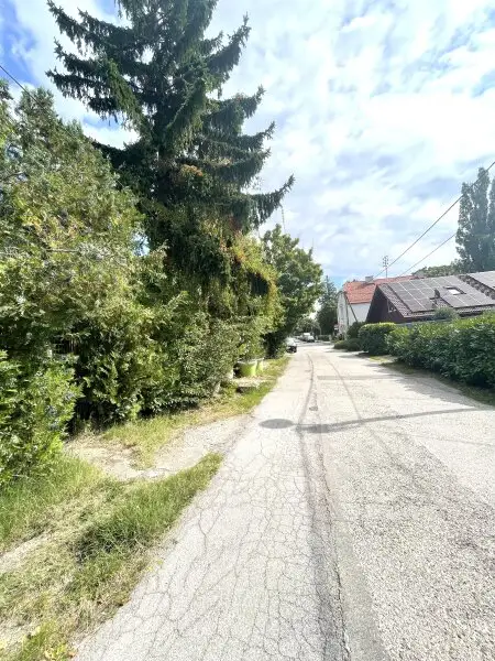 Traumhaftes Grundstück  in 1130 Wien – Ihr Eigenheim mit Garten und Fernblick!