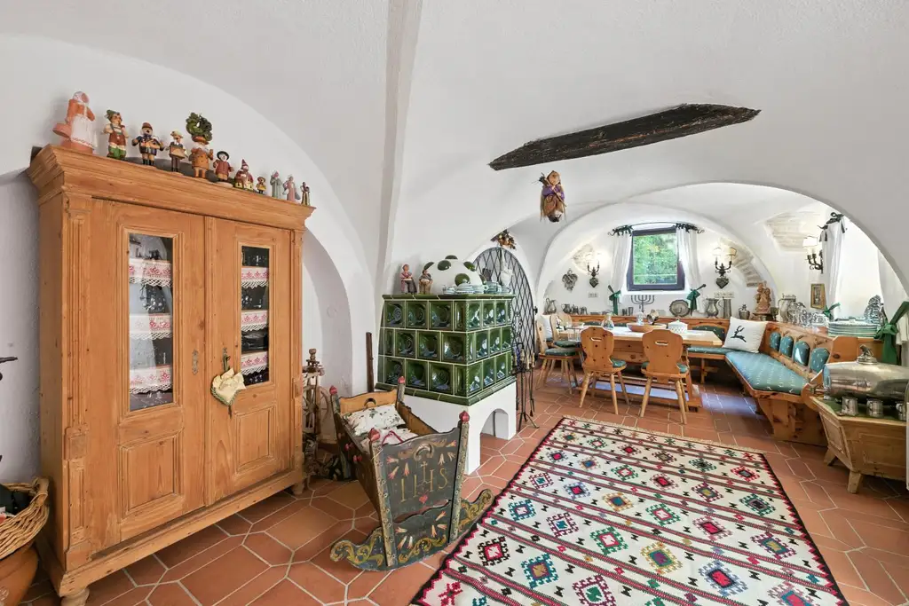 EINZIGARTIGE STILALTBAU-RESIDENZ IM HERZEN DER KREMSER ALTSTADT!