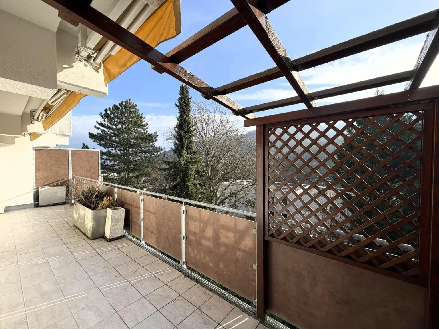 südseitige Terrasse