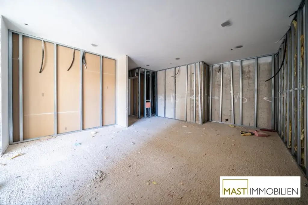 Ende 2026! Provisionsfrei - Großzügige 3 Zimmer Wohnung mit 15 qm Freifläche unweit der Alten Donau!