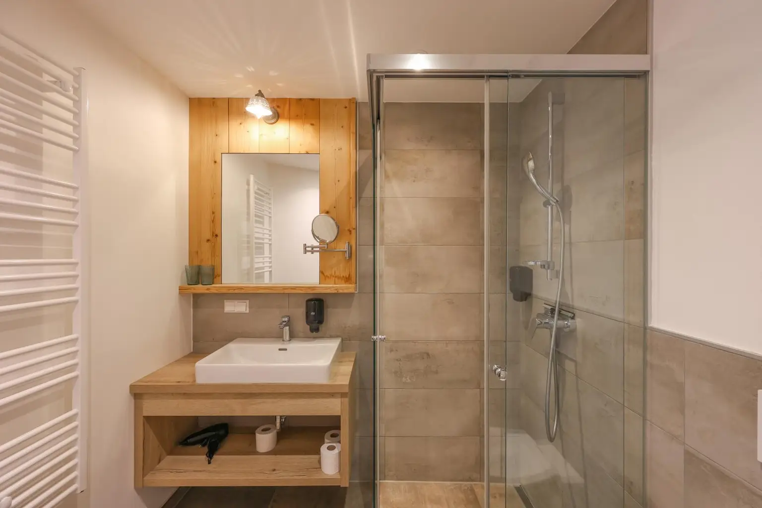 Badezimmer 1