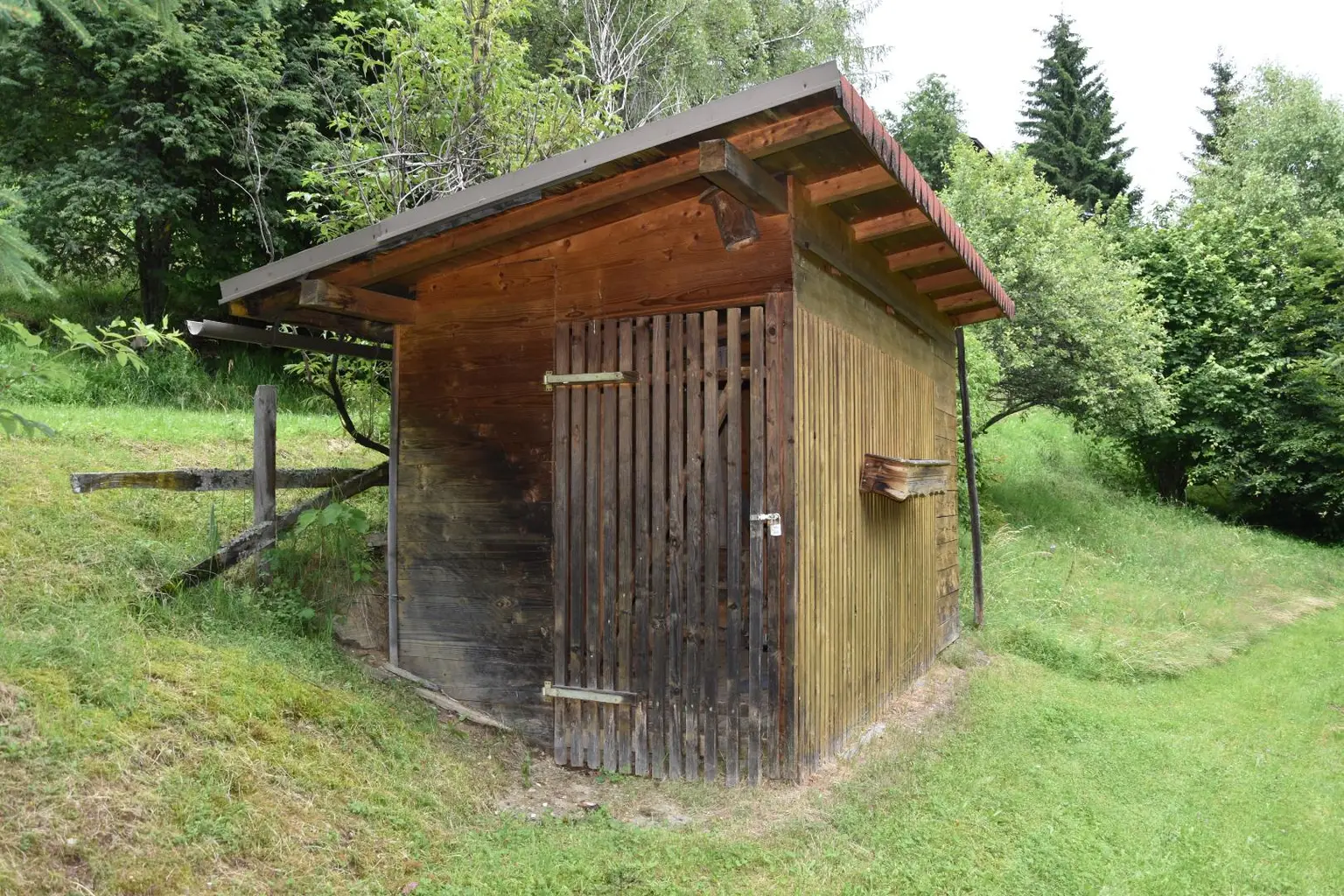 Holzhütte